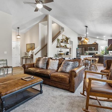 Southwestern Style 4 Bedroom Nampa Home Sleeps 16! Ngoại thất bức ảnh