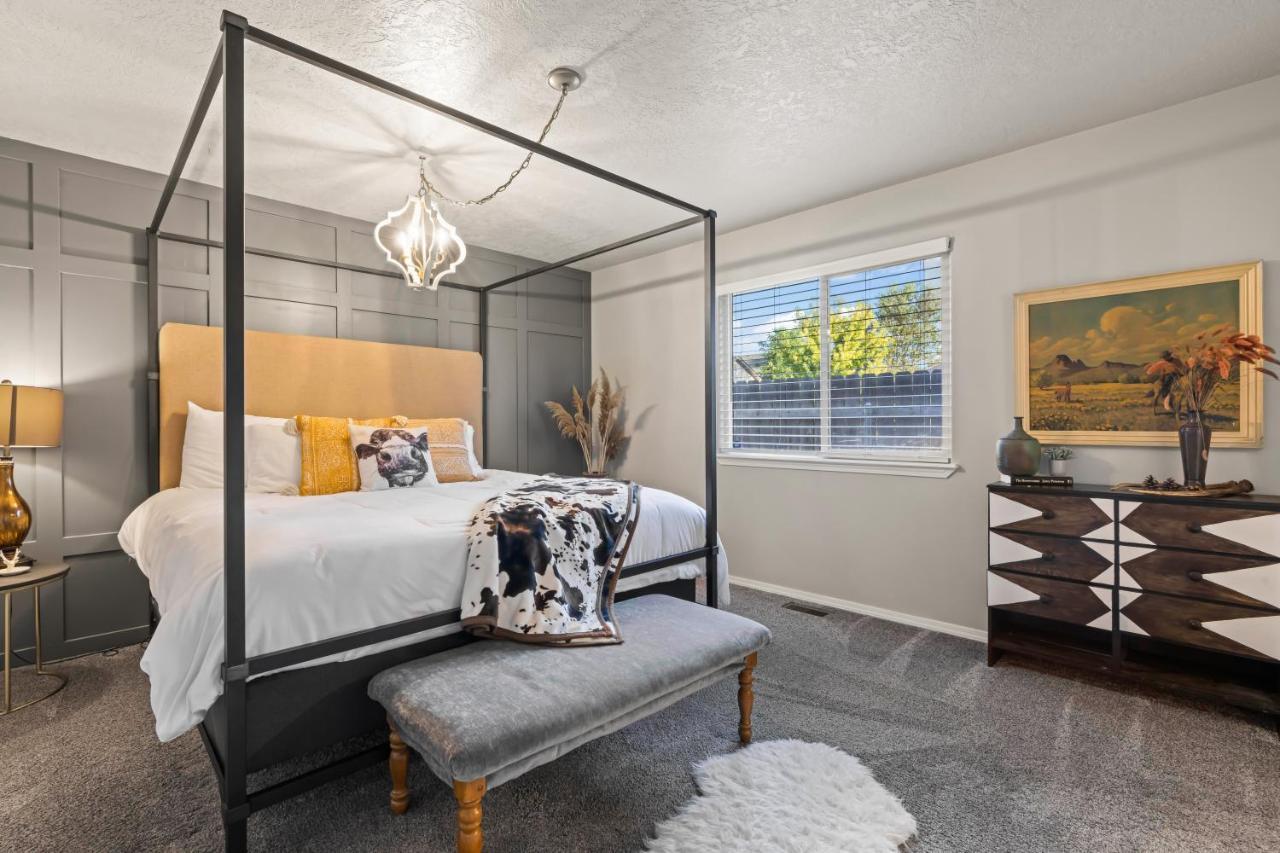 Southwestern Style 4 Bedroom Nampa Home Sleeps 16! Ngoại thất bức ảnh