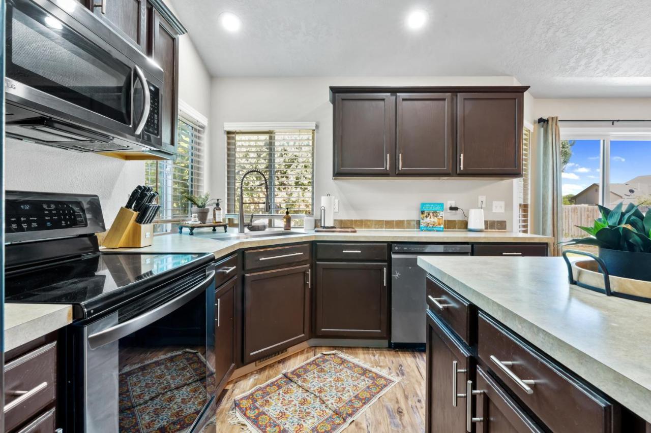 Southwestern Style 4 Bedroom Nampa Home Sleeps 16! Ngoại thất bức ảnh